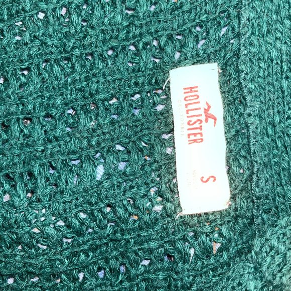 Cozy Cardigan Hollister Green ON SALE MUST GO - Picture 4 of 4